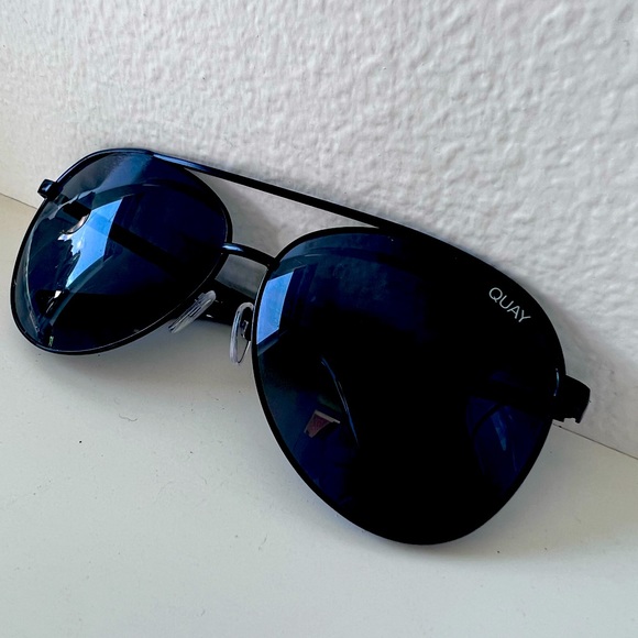 Quay Australia Accessories - Quay Australia Aviator Sunglasses